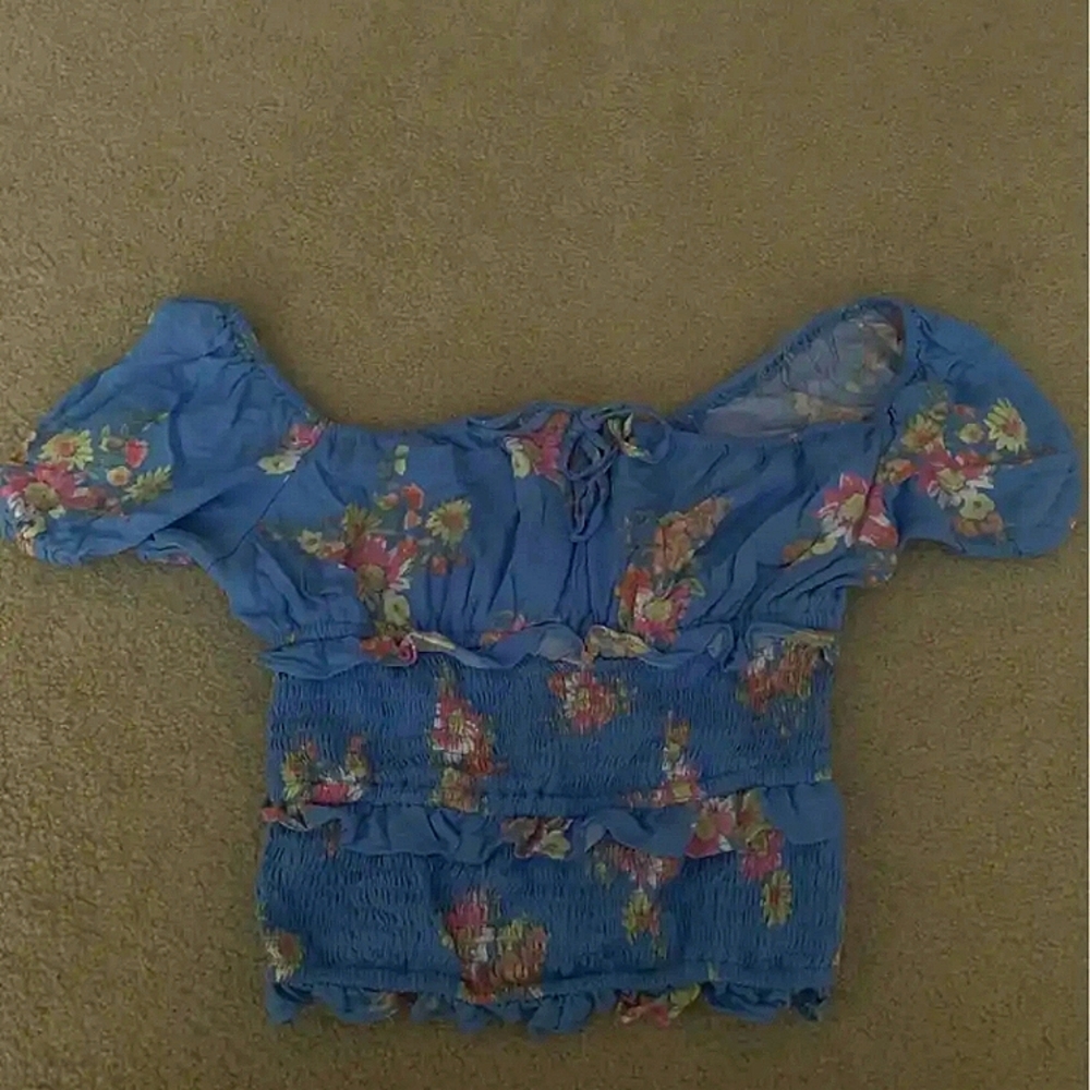 Women's crop top